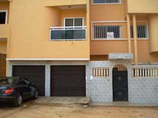 http://www.leral.net/Belle-Villa-R-1-5ch,2salon_pa33704.html