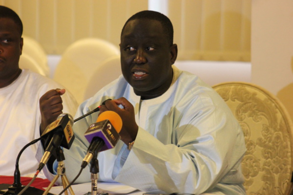 Aliou Sall a démissionné de la branche sénégalaise du groupe Timis Corporation pour faire taire ceux qui, dans sa propre famille politique, considèrent que ses activités au Sénégal étaient préjudiciables au Président de la République. Aliou Sall a démissionné de la branche sénégalaise du groupe Timis Corporation pour faire taire ceux qui, dans sa propre famille politique, considèrent que ses activités au Sénégal étaient préjudiciables au Président de la République.