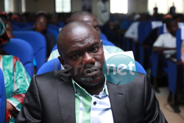 Conférence à l'ISEG par le Professeur Steven Ekovick (photos) Conférence à l'ISEG par le Professeur Steven Ekovick (photos)