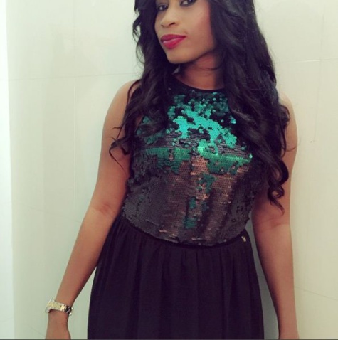 Aïda Samb en quelques clichés, l'artiste assure sur scène et très sexy dans ses tenues Aïda Samb en quelques clichés, l'artiste assure sur scène et très sexy dans ses tenues