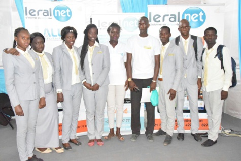 Photos : Visite guidée au stand de Leral.net à la FIDAK