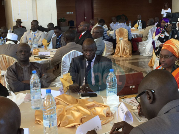 Photos: La cérémonie de présentation de voeux de la Direction générale de la Planification et des Politiques Economiques du MEFP Photos: La cérémonie de présentation de voeux de la Direction générale de la Planification et des Politiques Economiques du MEFP