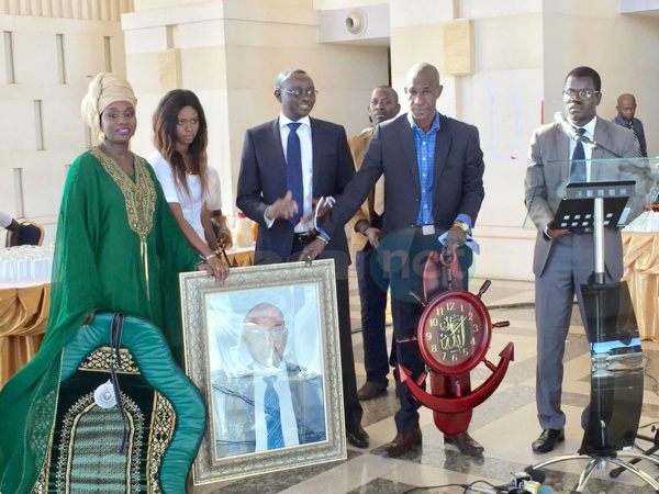 Photos: La cérémonie de présentation de voeux de la Direction générale de la Planification et des Politiques Economiques du MEFP Photos: La cérémonie de présentation de voeux de la Direction générale de la Planification et des Politiques Economiques du MEFP