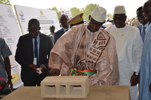 Les images de la visite du Président Macky Sall à Louga Les images de la visite du Président Macky Sall à Louga