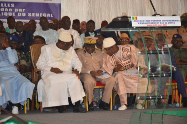 Les images de la visite du Président Macky Sall à Louga Les images de la visite du Président Macky Sall à Louga