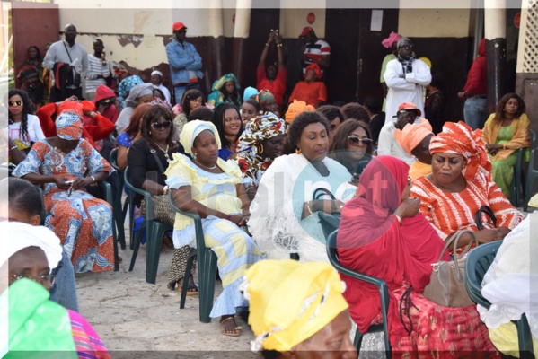Vidéo intégrale-photos: (Affaire Khalifa Sall et Cie),la grande conférence de presse de Me El Hadji Diouf et Mme Ngoné Ndiaye