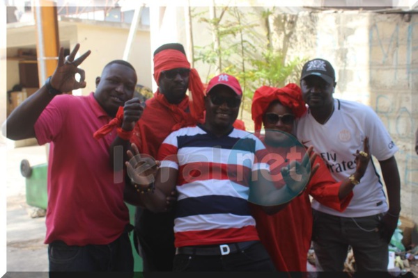 Vidéo intégrale-photos: (Affaire Khalifa Sall et Cie),la grande conférence de presse de Me El Hadji Diouf et Mme Ngoné Ndiaye Vidéo intégrale-photos: (Affaire Khalifa Sall et Cie),la grande conférence de presse de Me El Hadji Diouf et Mme Ngoné Ndiaye