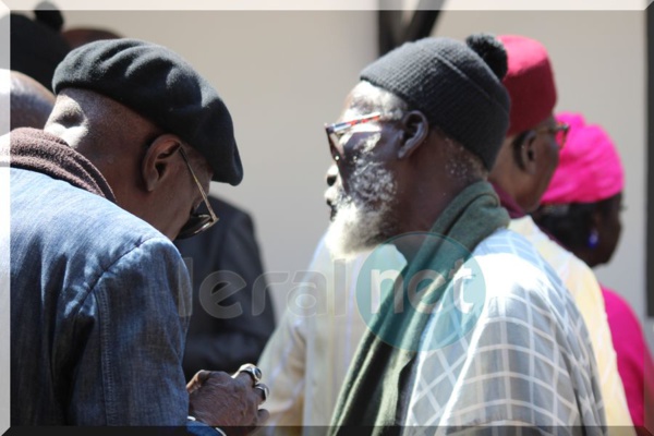 Vidéo et photos: la levée du corps de Issa Samb alias Joe Ouakam 