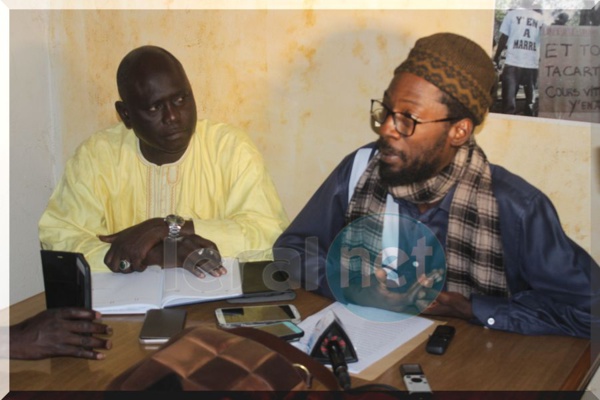 Vidéo-photos: la rencontre du mouvement Y en Marre et la Coordination des associations de presse (CAP) Vidéo-photos: la rencontre du mouvement Y en Marre et la Coordination des associations de presse (CAP)