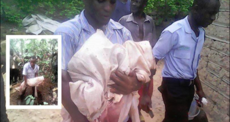 Ghana: un homme forcé d’exhumer le corps de son fils qu’il a tué Ghana: un homme forcé d’exhumer le corps de son fils qu’il a tué