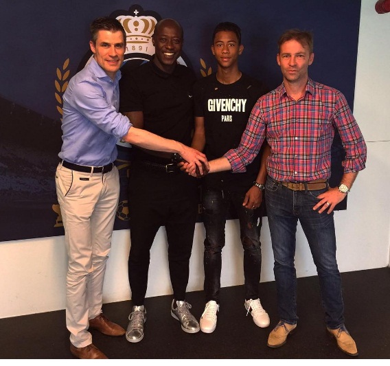 Fadiga sur la signature Pro de son fils: "C'est le début du commencement pour Noah" Fadiga sur la signature Pro de son fils: "C'est le début du commencement pour Noah"