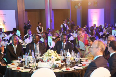 Photos-African Banker Awards: Le Ministre de l'Economie et des Finances, Amadou Ba a reçu une distinction en marge de la 52e Assemblée annuelle de la BAD