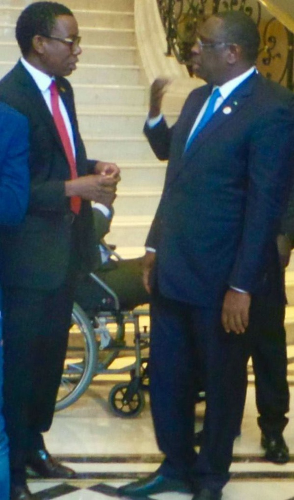 Sileymane Sokome, responsable politique APR Berlin en compagnie du Président de la République 13.6.2017 Sileymane Sokome, responsable politique APR Berlin en compagnie du Président de la République 13.6.2017