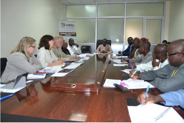 Employabilité des jeunes: Le conseil d’Administration de la Fondation Master Card à l’ANPEJ Employabilité des jeunes: Le conseil d’Administration de la Fondation Master Card à l’ANPEJ