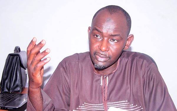 Cheikh Oumar Sy: « Si le baccalauréat avait été aussi bien quadrillé que l’Assemblée nationale l’a été aujourd’hui (hier), il n’y aurait pas eu de fuites » Cheikh Oumar Sy: « Si le baccalauréat avait été aussi bien quadrillé que l’Assemblée nationale l’a été aujourd’hui (hier), il n’y aurait pas eu de fuites »
