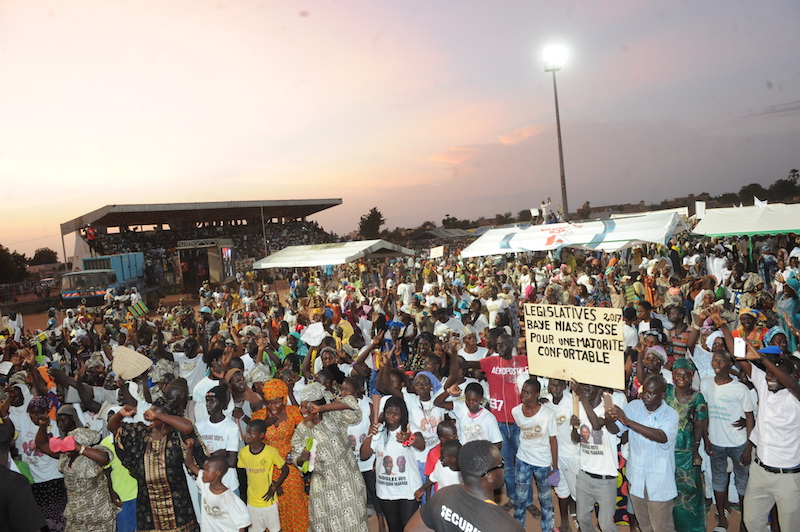 Le PM qualifie l’opposition de LSD, à Kaffrine: Leral, Seneweb, Dakaractu ou Substance hallucinogène? Le PM qualifie l’opposition de LSD, à Kaffrine: Leral, Seneweb, Dakaractu ou Substance hallucinogène?