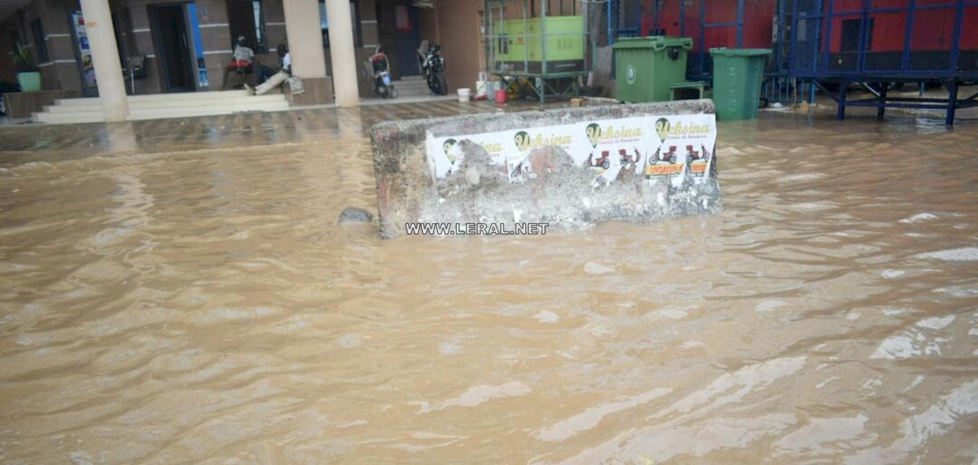 Photos: Dakar sous les eaux