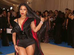 Branchée ou fashion victimes : Les filles à l’air ‘’slip Nicki Minaj’’ Branchée ou fashion victimes : Les filles à l’air ‘’slip Nicki Minaj’’