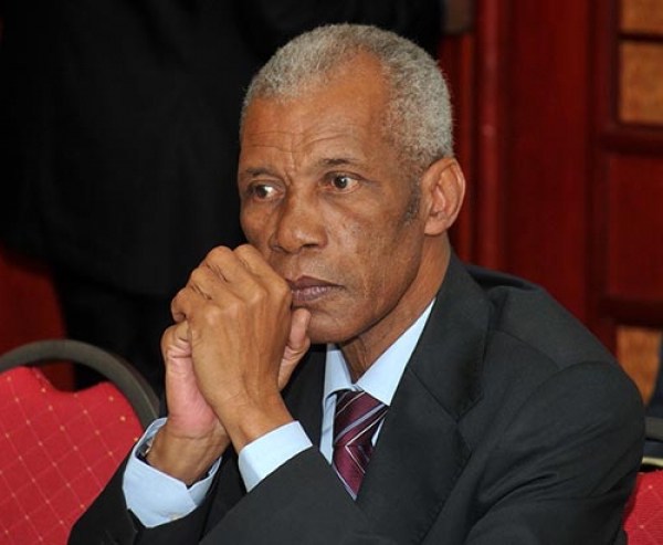 La mort de Djibo Ka fait sortir Bruno Diatta de son silence légendaire La mort de Djibo Ka fait sortir Bruno Diatta de son silence légendaire