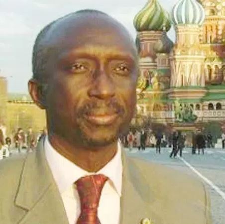 Oumar Ndoye, Psychothérapeute : "C’est aujourd’hui qu’il faut renflouer l’épave du navire le Joola (...) C’est nécessaire" Oumar Ndoye, Psychothérapeute : "C’est aujourd’hui qu’il faut renflouer l’épave du navire le Joola (...) C’est nécessaire"