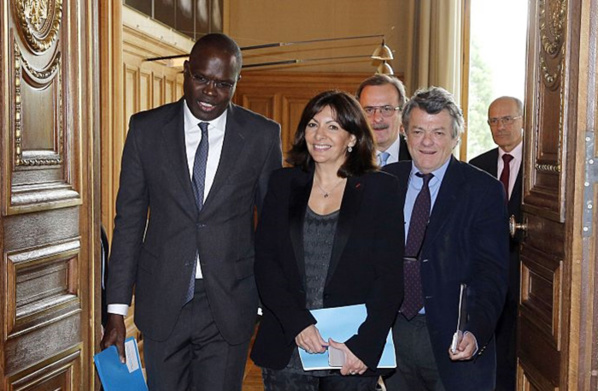 France: Le Conseil de Paris apporte son soutien au maire de Dakar, Khalifa Sall France: Le Conseil de Paris apporte son soutien au maire de Dakar, Khalifa Sall