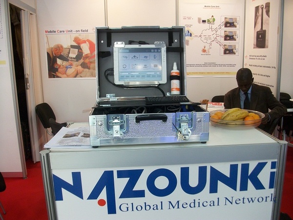 Le MCU : Une Valise pas comme les autres pour une révolution de la médecine au Sénégal Le MCU : Une Valise pas comme les autres pour une révolution de la médecine au Sénégal