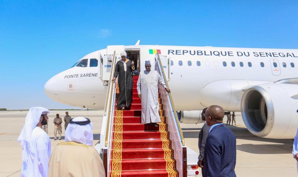 Émirats Arabes Unis : Macky et Marième Faye Sall se posent à Abu Dhabi Émirats Arabes Unis : Macky et Marième Faye Sall se posent à Abu Dhabi