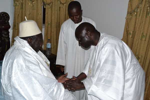 Visite : Idrissa Seck reçoit les bénédictions du  khalife général des mourides (Photos)