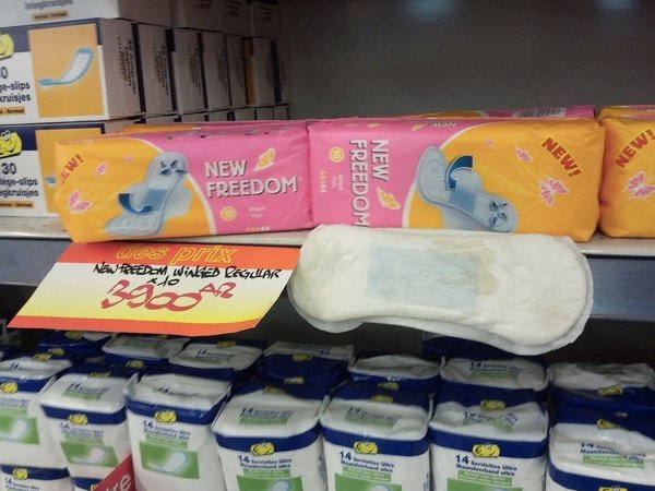 Danger pour les filles: Les serviettes hygiéniques contrefaites sont sur le marché Danger pour les filles: Les serviettes hygiéniques contrefaites sont sur le marché