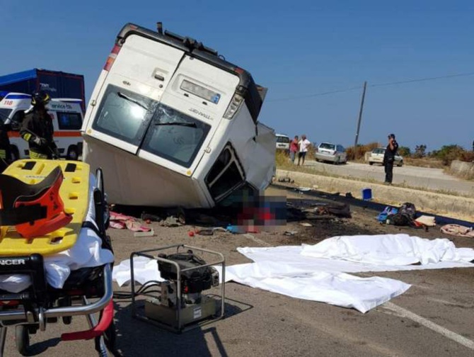 Urgent - Violent accident à Saint-Louis: 9 morts et 12 blessés dénombrés Urgent - Violent accident à Saint-Louis: 9 morts et 12 blessés dénombrés
