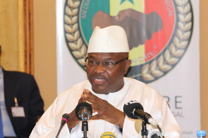 Alioune Badara Cissé, médiateur: Alioune Badara Cissé, médiateur: