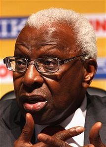 Accusé de corruption par le Cio, Lamine Diack demande à être lavé de tout soupçon Accusé de corruption par le Cio, Lamine Diack demande à être lavé de tout soupçon