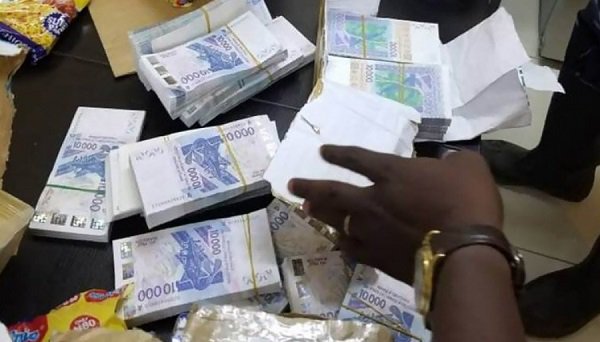 Economie du Sénégal : Mouhamed Dia, consultant : « Rien n’avance dans ce pays, tout est à l’arrêt » Economie du Sénégal : Mouhamed Dia, consultant : « Rien n’avance dans ce pays, tout est à l’arrêt »