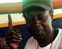 Le Chanteur Seydina Insa Wade Gravement Malade Le Chanteur Seydina Insa Wade Gravement Malade