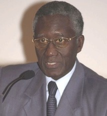 Le général Lamine Cissé salue la répétition de l’alternance démocratique Le général Lamine Cissé salue la répétition de l’alternance démocratique