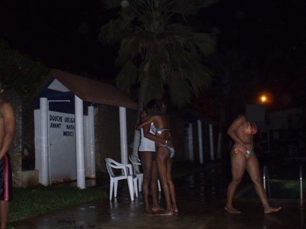 Les piscines et beach-party s'annoncent! Les piscines et beach-party s'annoncent!