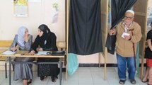 Avec une participation de 42,9 %, le pouvoir algérien atteint ses objectifs Avec une participation de 42,9 %, le pouvoir algérien atteint ses objectifs
