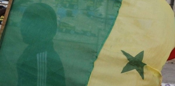 Remise de drapeau au contingent sénégalais en partance pour Bissau, cet après-midi Remise de drapeau au contingent sénégalais en partance pour Bissau, cet après-midi
