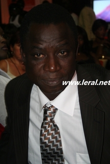 Thione Seck, un voisin encombrant? Thione Seck, un voisin encombrant?