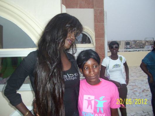 Oumou Provoc ne lâche pas Viviane Oumou Provoc ne lâche pas Viviane