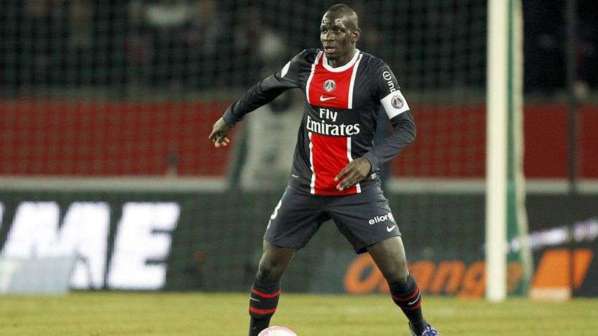 PSG : Sakho affiche son mal-être et pense à un départ PSG : Sakho affiche son mal-être et pense à un départ