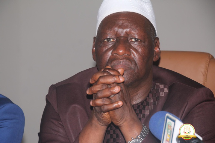 Guinée : Sékou Kourouma, le ministre-SG du gouvernement décède du Covid-19 Guinée : Sékou Kourouma, le ministre-SG du gouvernement décède du Covid-19