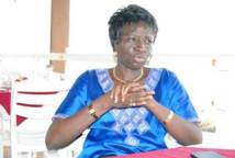Après la sortie de l'Ums, Aminata Touré appelle au dialogue Après la sortie de l'Ums, Aminata Touré appelle au dialogue