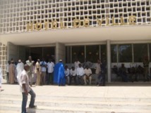 Le responsable de la cellule de passation des marchés de la mairie de Thiès réfute le rapport de l'Armp Le responsable de la cellule de passation des marchés de la mairie de Thiès réfute le rapport de l'Armp