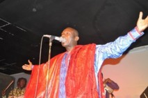 Pape Diouf: « Je Ne Suis Pas Le Roi Du Mbalakh, Je Suis Le Talibé Des Musiciens » Pape Diouf: « Je Ne Suis Pas Le Roi Du Mbalakh, Je Suis Le Talibé Des Musiciens »