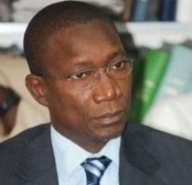 L’opposant Amadou Sall proteste contre la suppression du Sénat L’opposant Amadou Sall proteste contre la suppression du Sénat