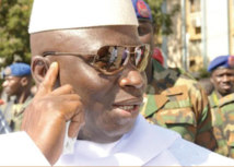 Jammeh infeste son pays de services de renseignements généraux: Taximen, commerçants, «bonnes» mués en informateurs Jammeh infeste son pays de services de renseignements généraux: Taximen, commerçants, «bonnes» mués en informateurs