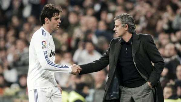Real Madrid : Mourinho fixe le sort de Kaka Real Madrid : Mourinho fixe le sort de Kaka