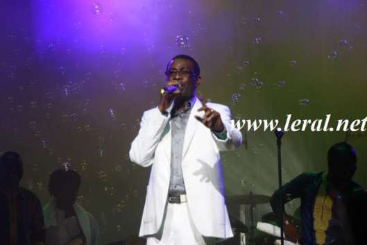 Youssou Ndour: "Je ne suis pas un ministre des musiciens..." Youssou Ndour: "Je ne suis pas un ministre des musiciens..."