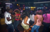 Une nuit aux Almadies : Las Vegas à la Sénégalaise. Une nuit aux Almadies : Las Vegas à la Sénégalaise.